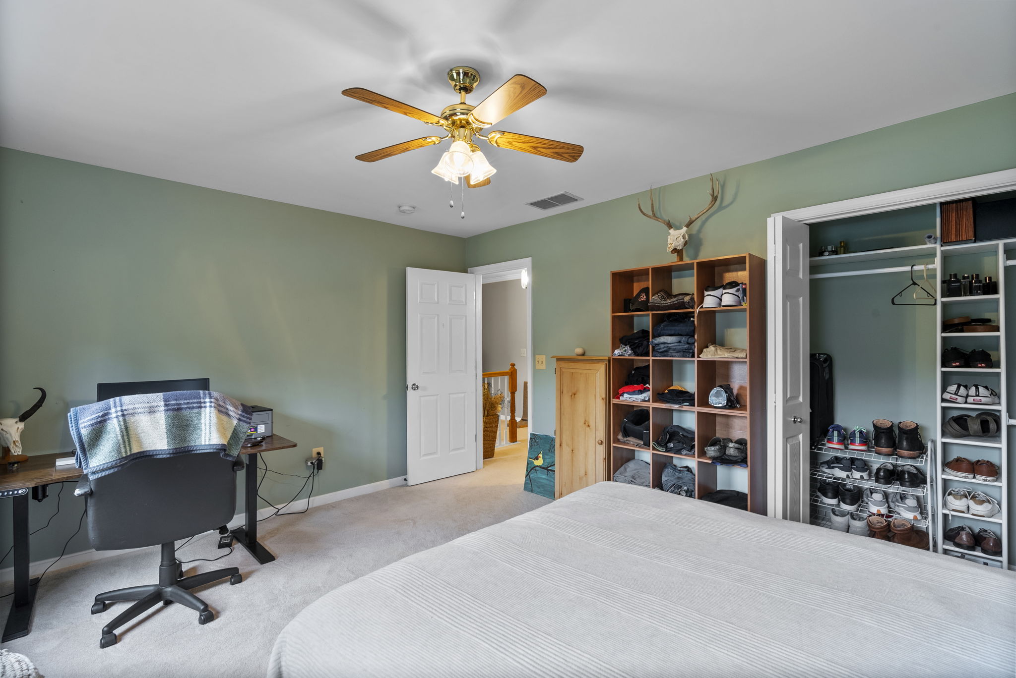 1702 Church Point 48