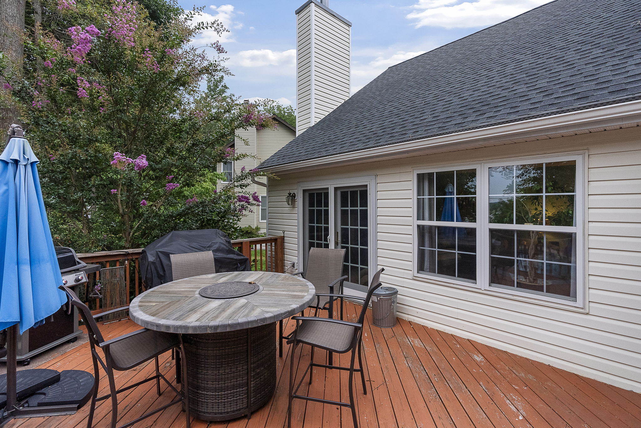 1702 Church Point 62