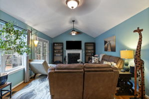 1702 Church Point 26