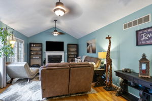 1702 Church Point 27