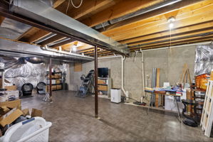 1702 Church Point 34
