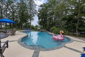 1702 Church Point 66