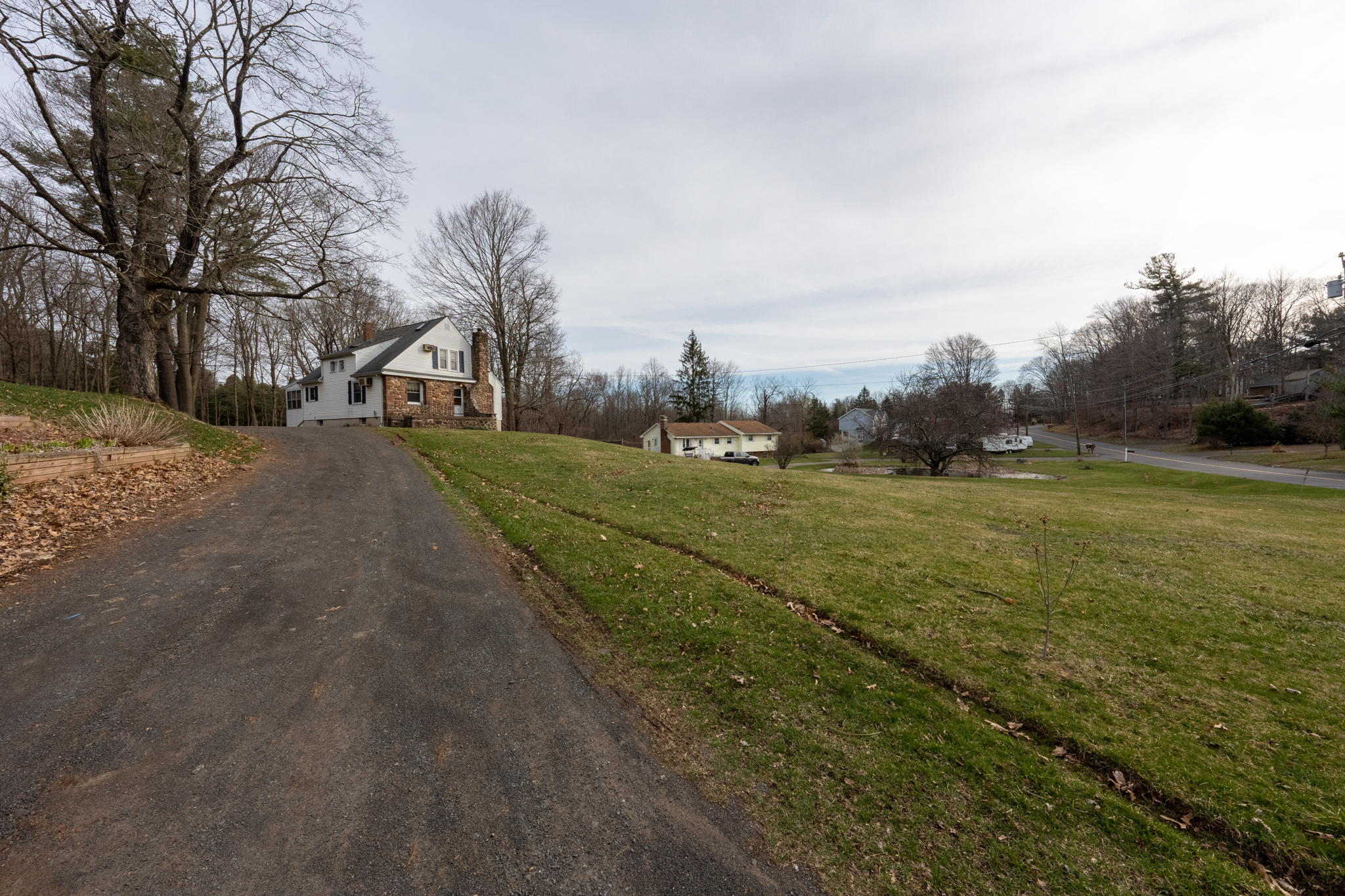 1702 Country Club Rd, Middletown, CT 06457, USA Photo 11