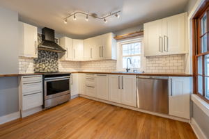 1702 Country Club Rd, Middletown, CT 06457, USA Photo 21