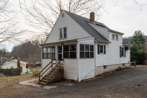 1702 Country Club Rd, Middletown, CT 06457, USA Photo 5
