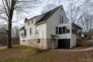 1702 Country Club Rd, Middletown, CT 06457, USA Photo 3