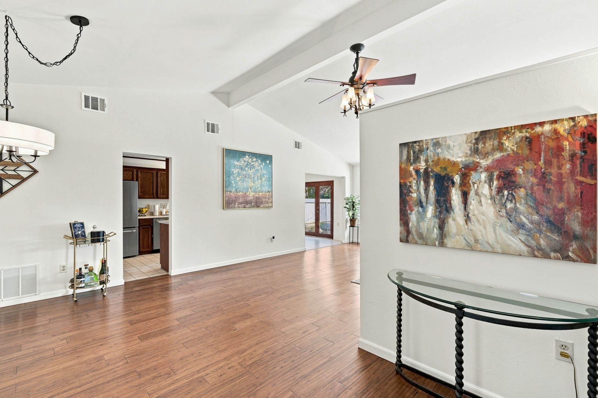 Foyer/Dining Room
