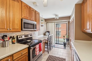 Mill St unit 302-1105-010.jpg
