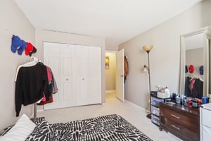 Mill St unit 302-1105-013.jpg