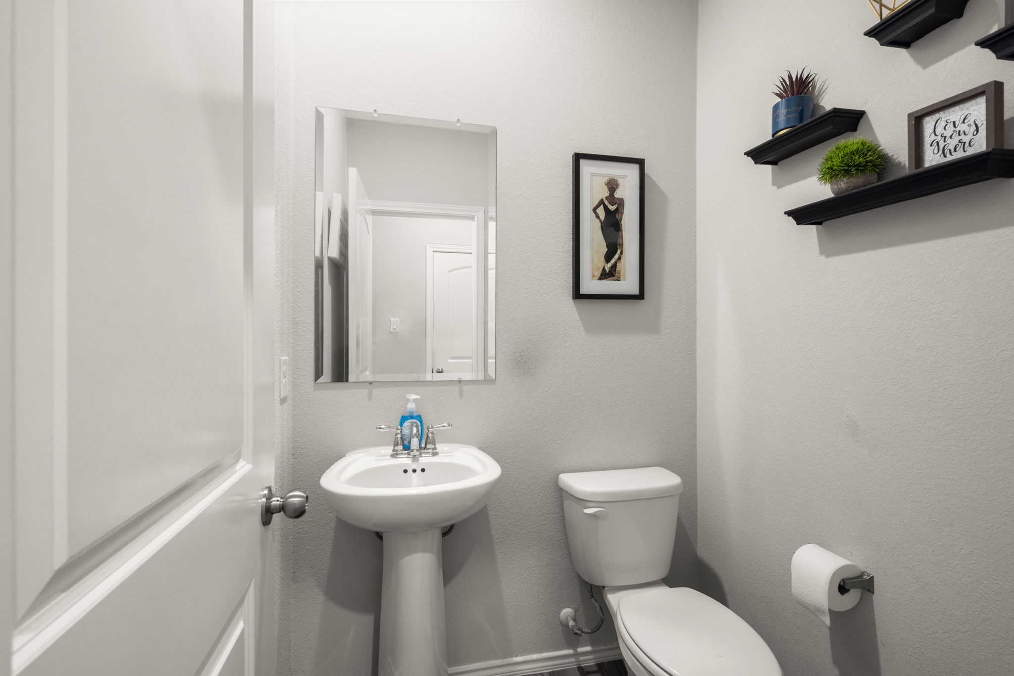  Photo 19