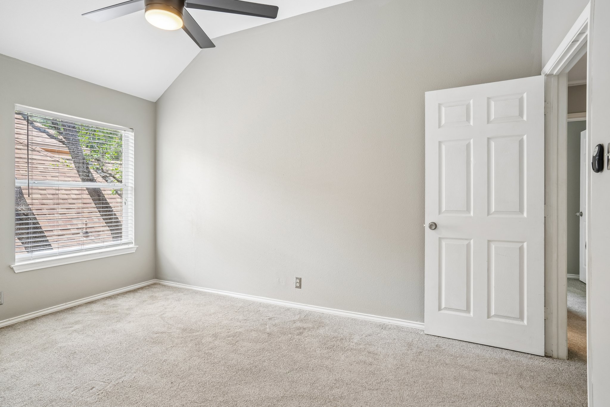 Hadbury Ln-S0605-034.jpg