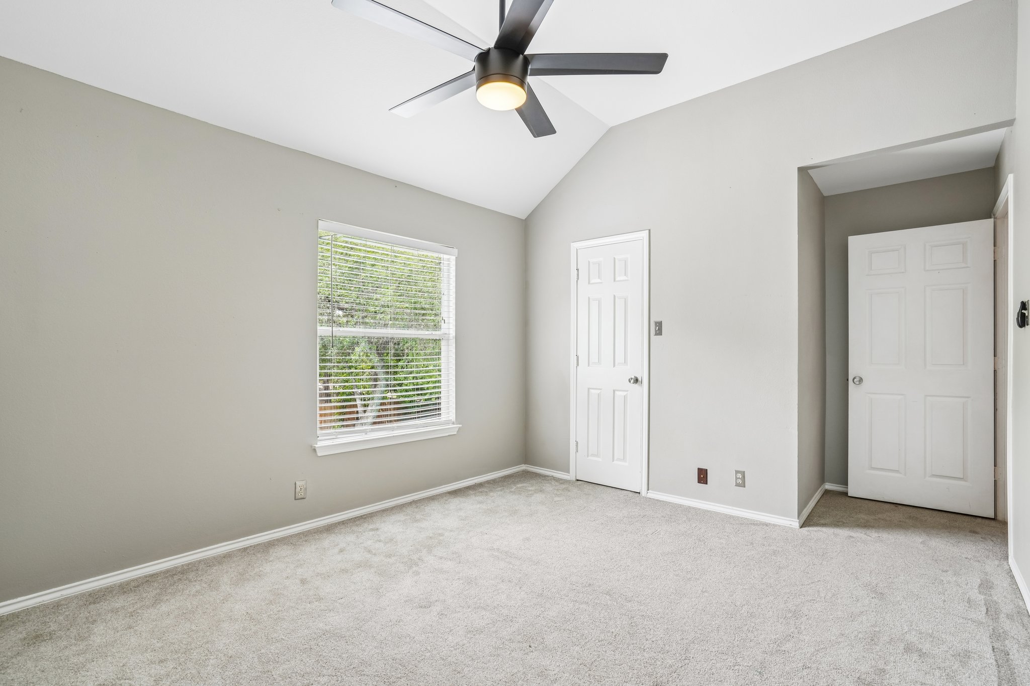 Hadbury Ln-S0605-038.jpg