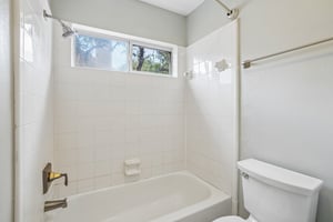 Hadbury Ln-S0605-039.jpg