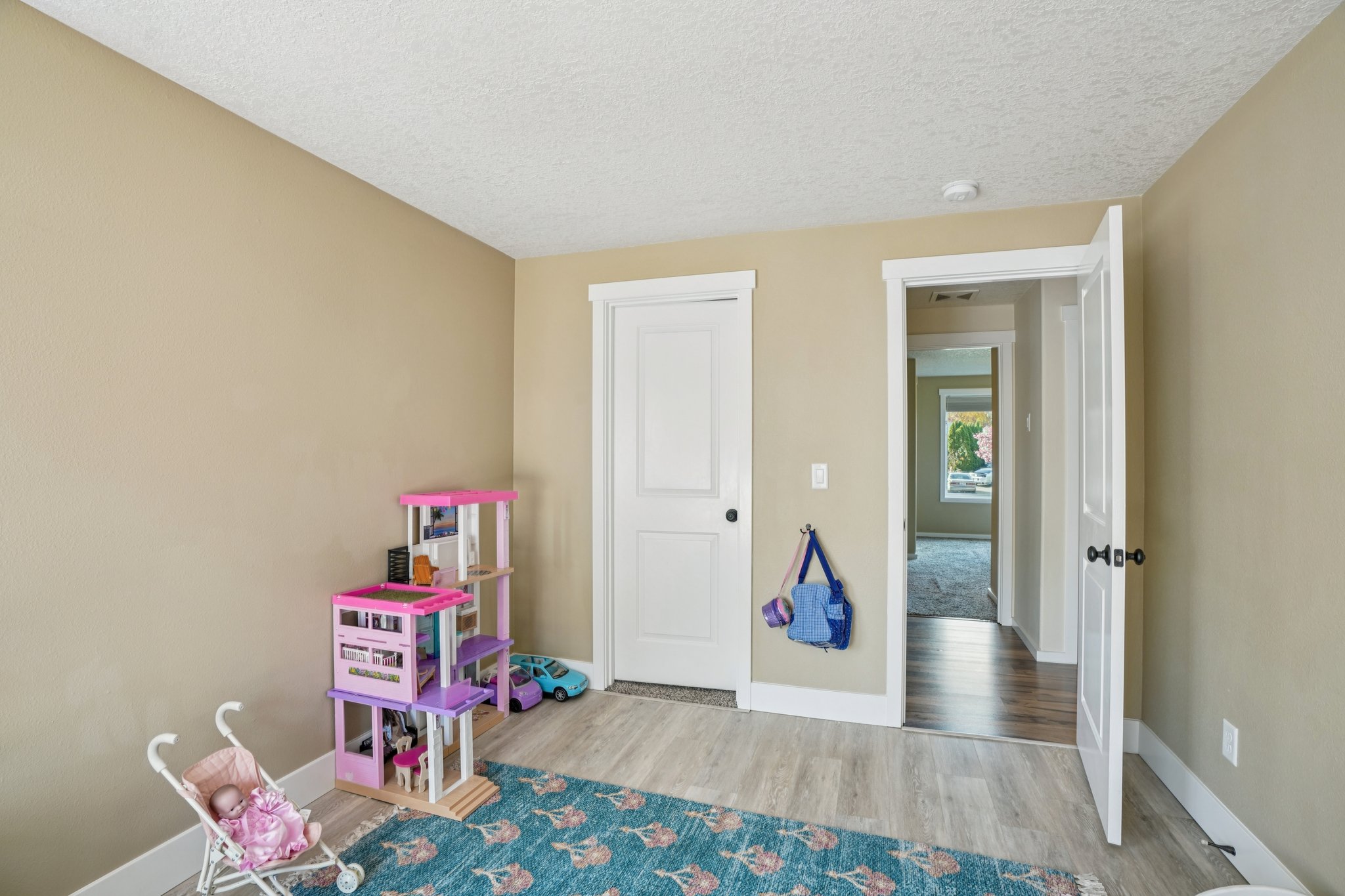 SW 2nd Ave-S3010-031.jpg