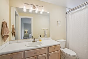 SW 2nd Ave-S3010-036.jpg