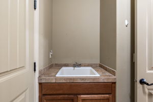  Photo 34