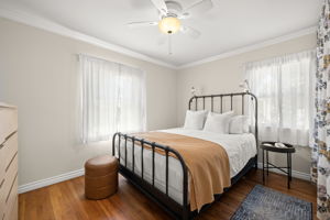  Photo 23