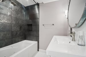 Glenburn Ave-1006-023.jpg