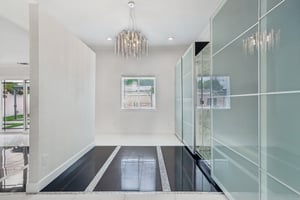 Glenburn Ave-1006-024.jpg