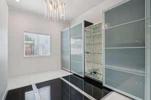 Glenburn Ave-1006-025.jpg