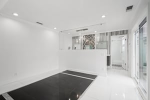 Glenburn Ave-1006-027.jpg
