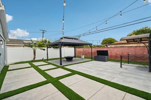 Glenburn Ave-1006-032.jpg