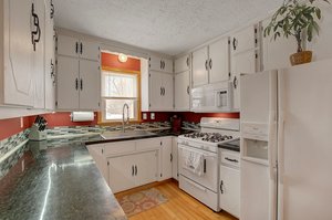 17034 E Lake Netta Dr, Ham Lake, MN 55304, US Photo 11