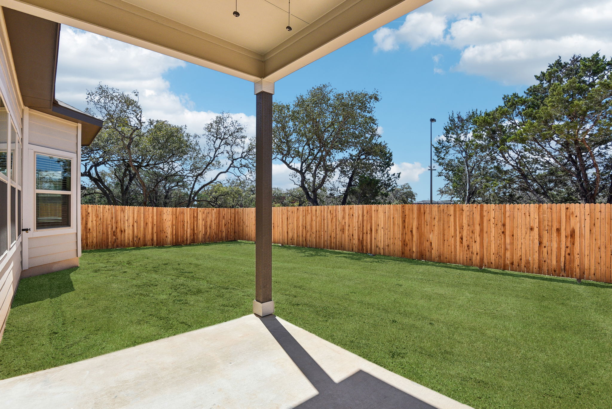 San Antonio - Autry Pond - 17035 Blaise Ter, San Antonio, TX 78247 - 050