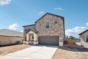 San Antonio - Autry Pond - 17035 Blaise Ter, San Antonio, TX 78247 - 002