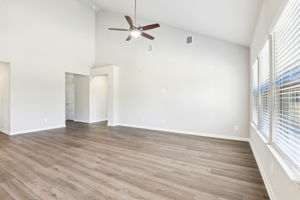 San Antonio - Autry Pond - 17035 Blaise Ter, San Antonio, TX 78247 - 006