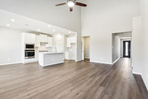 San Antonio - Autry Pond - 17035 Blaise Ter, San Antonio, TX 78247 - 007