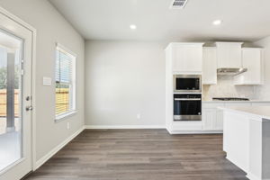 San Antonio - Autry Pond - 17035 Blaise Ter, San Antonio, TX 78247 - 013