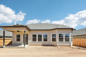 San Antonio - Autry Pond - 17035 Blaise Ter, San Antonio, TX 78247 - 046