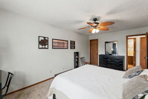  Photo 55