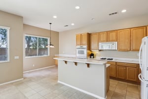 Golden Way-2305-013.jpg