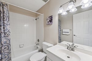 Kings Lake Blvd-S2201-014.jpg