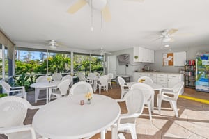 Kings Lake Blvd-2201-902.jpg