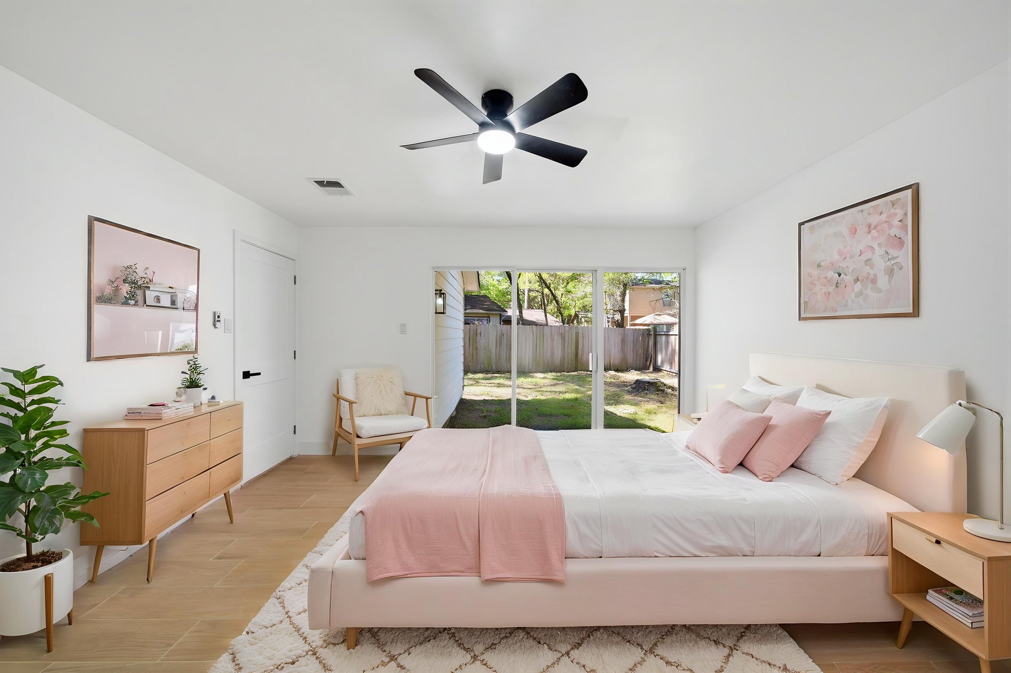 007_1704 N Red Cedar Cir HDR - 122 virtually staged.jpeg