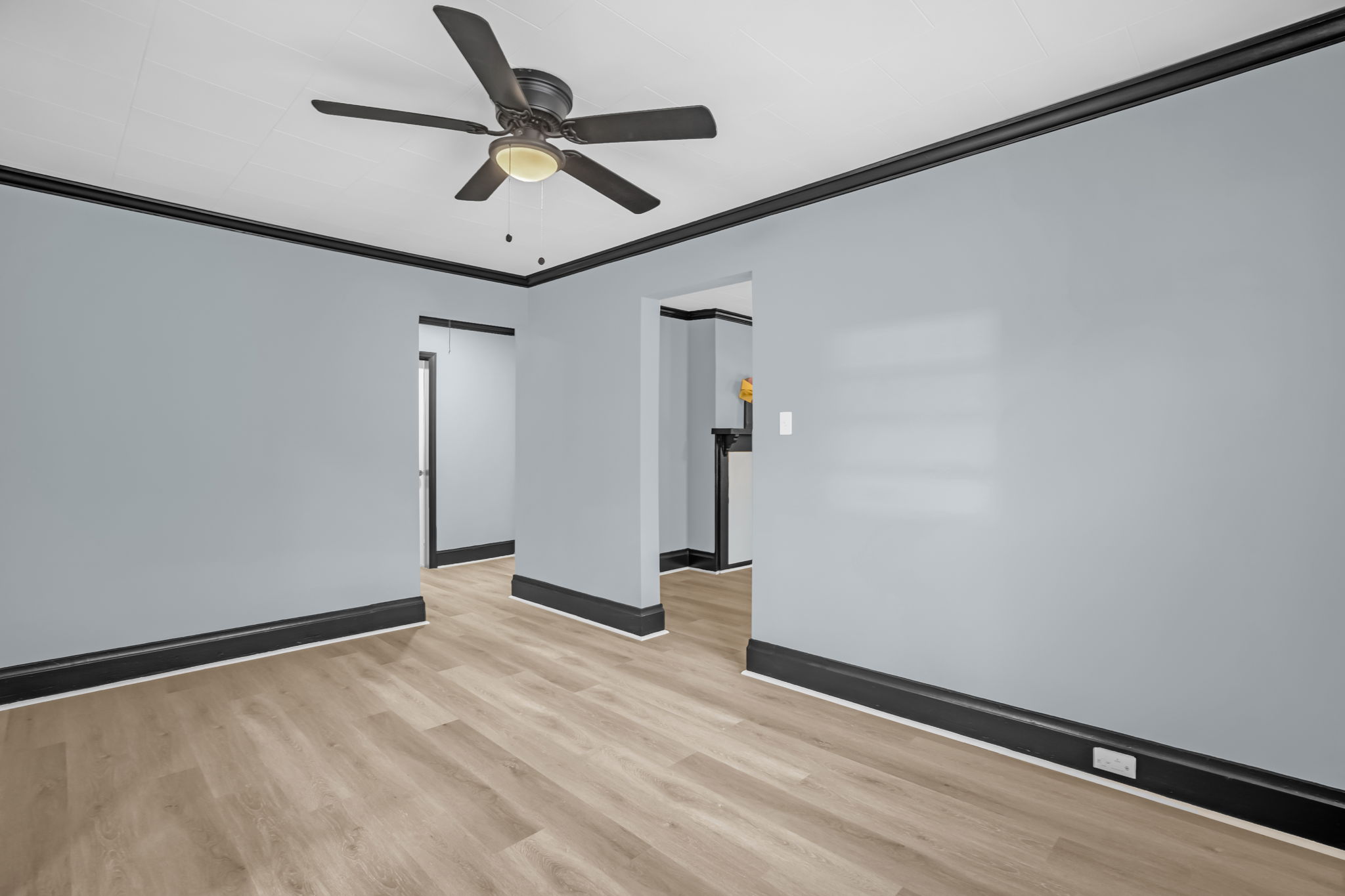 1704 Southgate St-10