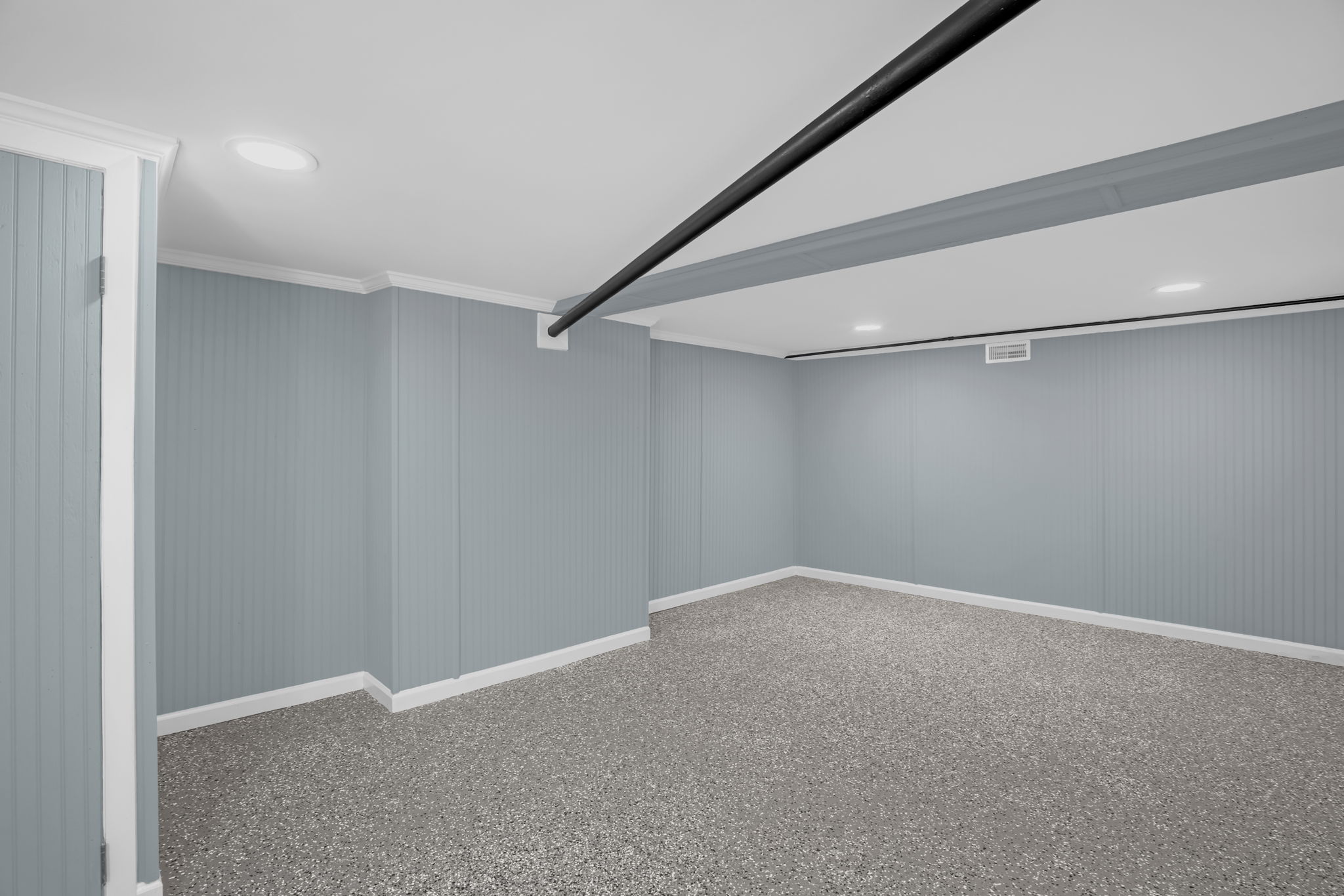 1704 Southgate St-24