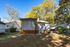 1704 Southgate St-28