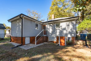 1704 Southgate St-29