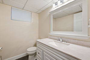 Photo 36
