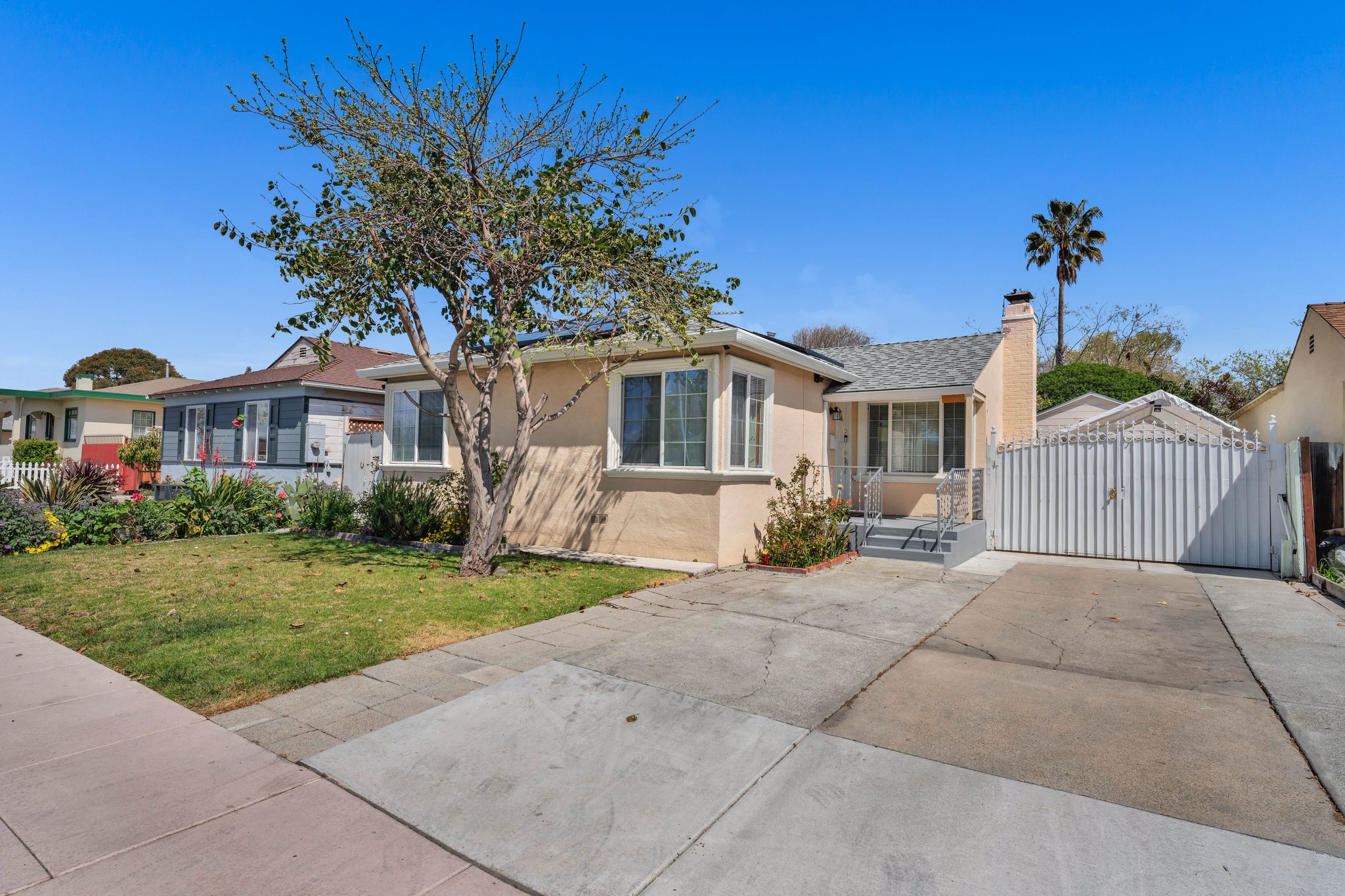 17042 Hesperian Blvd, San Lorenzo, CA 94580 | Spotlight Photography