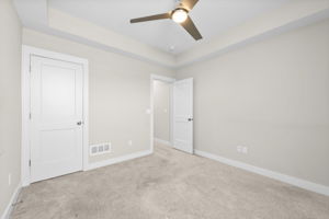  Photo 36