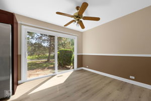 1705 College Green Dr, Elgin, IL 60123_003