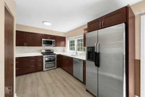 1705 College Green Dr, Elgin, IL 60123_005