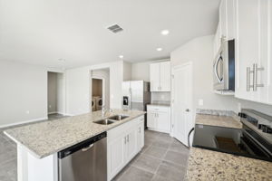 Tampa - Reserve at Van Oaks - 1705 Forest Run Ln, Auburndale, FL 33823 - 012