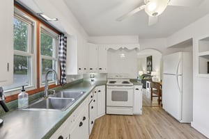 20th Ave-S2706-008.jpg