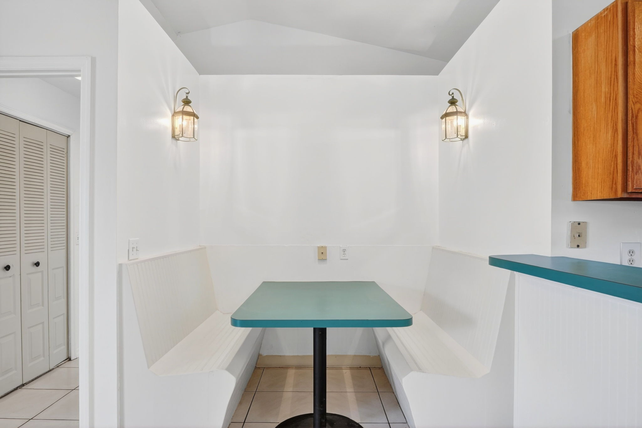 Breakfast Nook